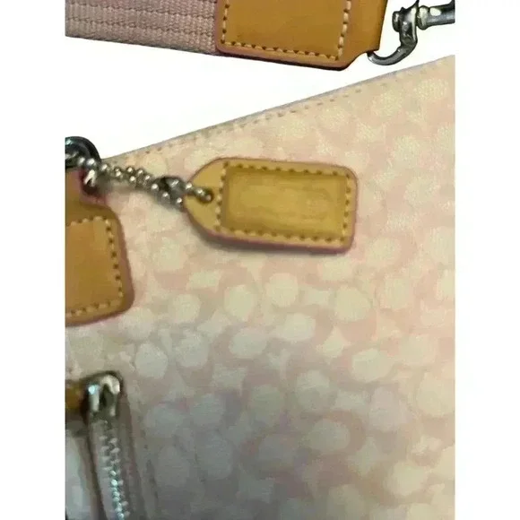 Coach Signature C Pink Crossbody Authentic Leather and Jacquard - Picture 5 of 14